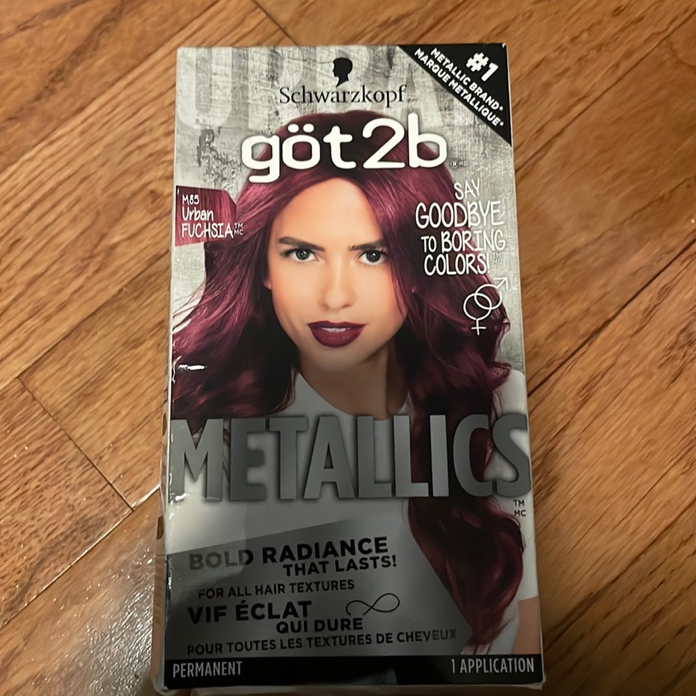 Schwarzkopf Metallics Permanent Hair Color Dye M85 Urban Fuchsia